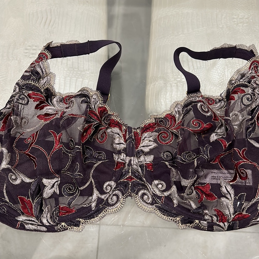 Soma sensuous lace unlined bra 40C